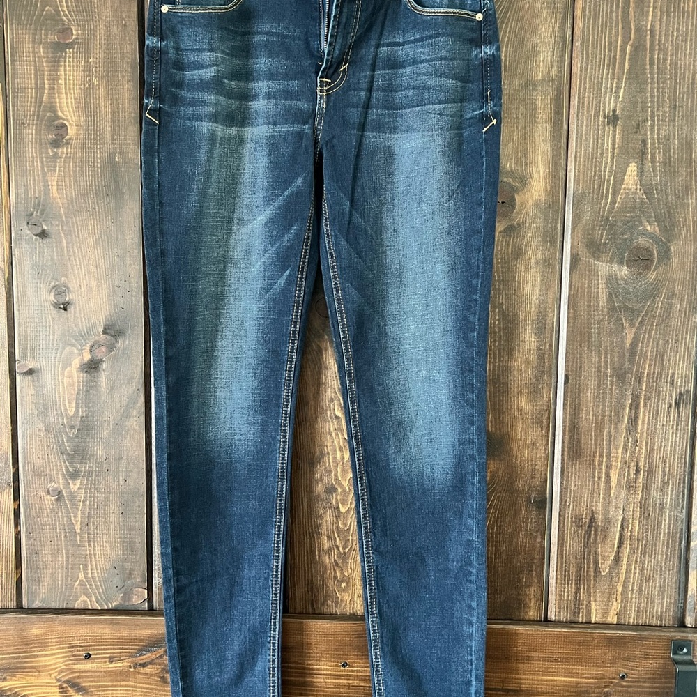Kensie Cropped Jeans